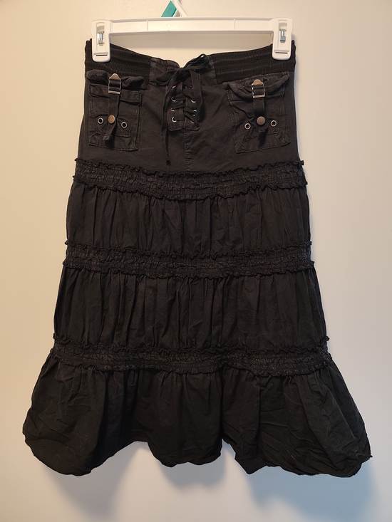 Jo Thirty Dresses & Skirts - Vintage Jo Thirty Y2K Black Tiered Cargo Midi Skirt Whimsigoth Utility Grunge
